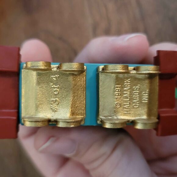 1991 Hallmark #3 of 4 Passenger Car Claus & Co. Railroad - Picture 6 of 6